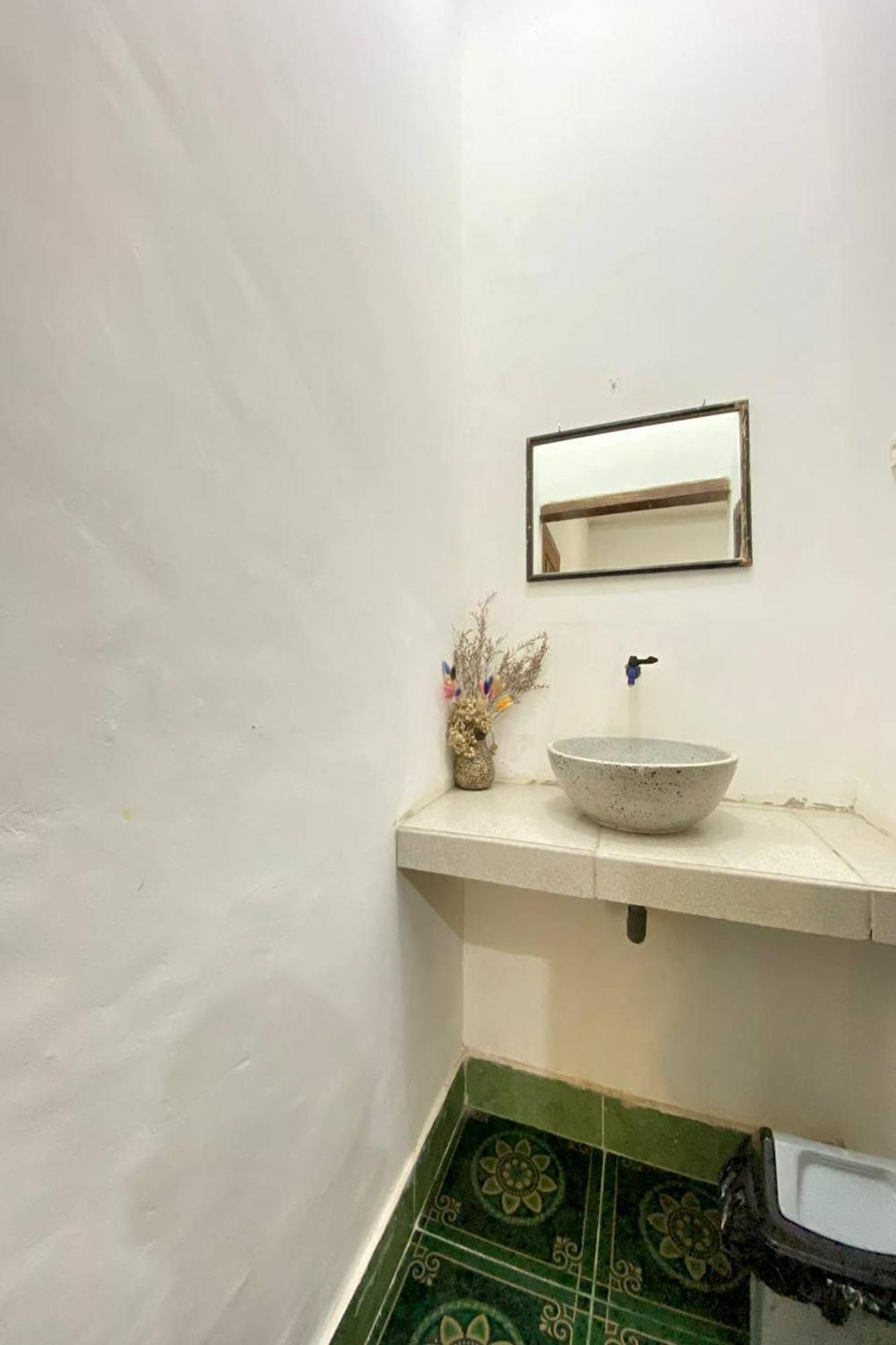 Duyung Rooms & Resto Gerupuk Bumbang Extérieur photo